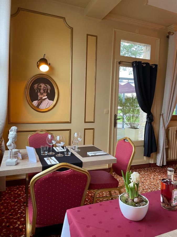 Hotel Les 3 Rois By Yy Villers-Bocage  Exteriér fotografie